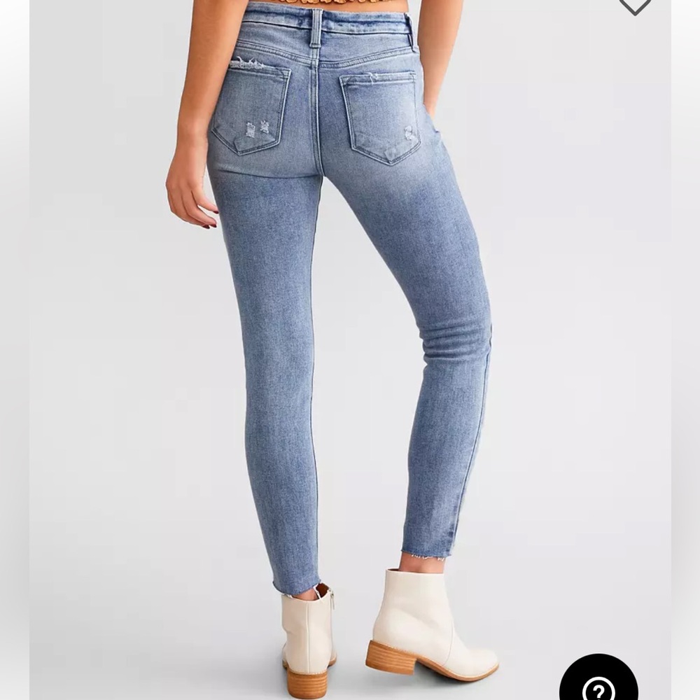 NWOT KanCan Mid-Rise Skinny Ankle Jeans - Picture 2 of 15